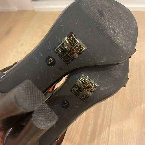 Jeffrey Campbell strap heels - Picture 3 of 3